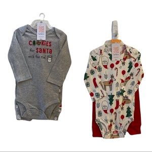2/$15 Carter’s two sets reindeer Santa onesie pants one piece 12 mo new nwt